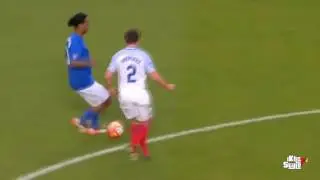 Ronaldinho Humiliates England | HD