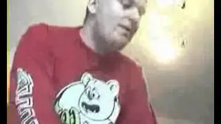 Немец отжигает под O-ZONE =)