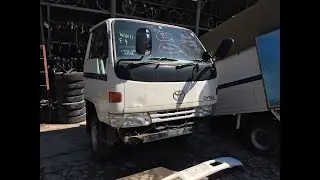 Видеообзор кабины TOYOTA DYNA LY132-3879