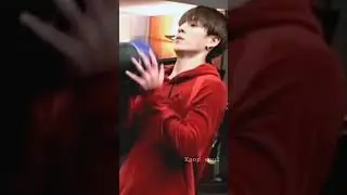 Jungkook exercing and I 'm dead 💀🤦‍♀ #jungkook #jk #bts #army #kpopsoul