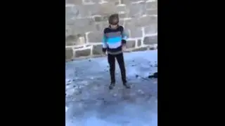 Школота на льду Прикол! Смех! Юмор!