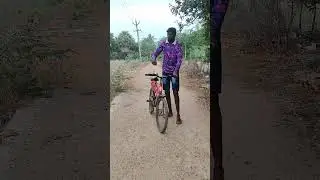 சைக்கிள் இவங்களாம் ஓட்டு வாங்கலாம் ❓️🤣🤣 #explorepage #funnypictures #owncomedy #funny