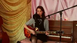 Matilda Mann - Like Lava // Studio V