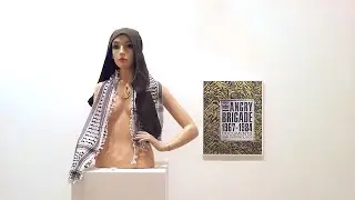 Josephine Meckseper - Untitled (2005) - Saatchi Gallery - London - December 2011