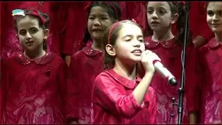 Francesca & Piccolo Coro: Forza Gesù.