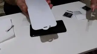 Samsung Galaxy S9 Plus ekran koruyucu uygulama screen cover
