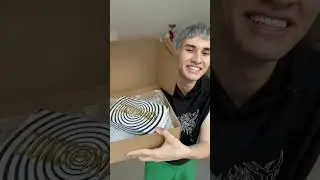 Сделал подарок для сумасшедшей фанатки