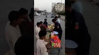 Roadside iftaar in Karachi | Ramzan Special | Ramadan Vlogs #allah #deeds #nasheed #ytshorts #food