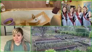 ✨Влог✨Меняют трубы, ванная в хлам 🥶Последний звонок в школе 🔔Наконец то добрались до дачи 🌾