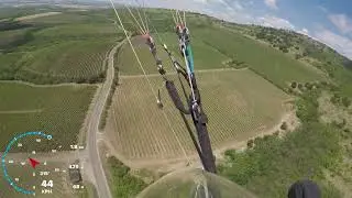 Sárhegy siklóernyőzés, egy 122 km-es FAI háromszög eleje, jó alacsonyról