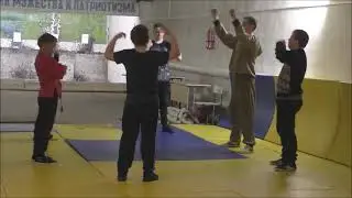 занятие Основы самообороны без оружия  Прием задняя подножка