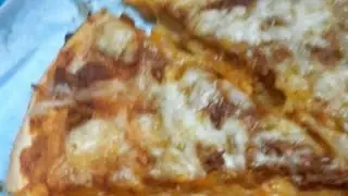 homemade tortilla pizza