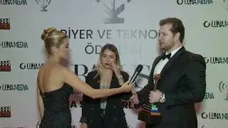 BAGGİ – LİDER ERKEK GİYİM MARKASI – KIRMIZI HALI