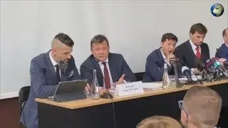 Странное поведение Зеленского на совещании в Ужгороде