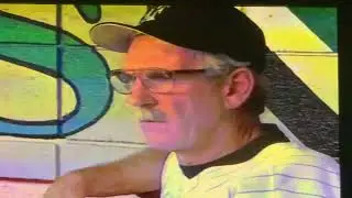 1997 NLCS Game 5: Michael Tucker HR Ties It, 1-1