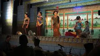 Kiky Gawe Lara Ati