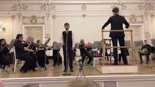 «Кузнечик и сверчок»  муз.А.Ицкович/сл.Дж.Китс, перевод С.Маршака, солист Алексей Розов, 12 лет