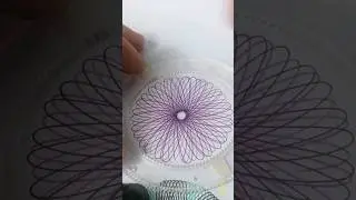 Beautiful Spirograph violet black 