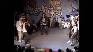 battle for the 1 place on breakdance festival OPEN4 (2004) in Moscow /russia