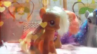 Как сделать макияж для пони . Игрушки пони .