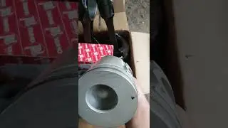 Tanda Panah Pada Kepala Silinder