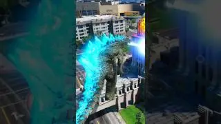 Godzilla attacks Shinchan 