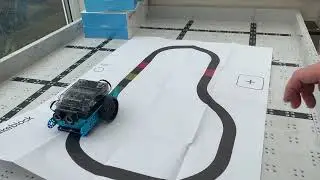 MakeBlock mBot 2 : Playing with the built in programs