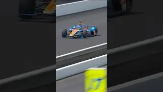 Kyle Larson just makes it look easy 😮‍💨 