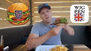 Wig 'n Pen Smash'd Burger | Review Crew Collaboration 📍 Iowa City, Iowa