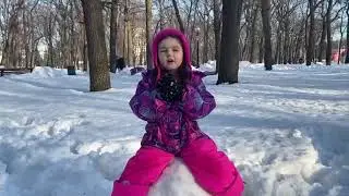 Даша читает стихотворение Пушкина