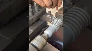 Heavy rod threading machine 