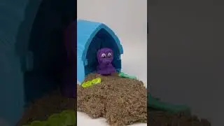 Kinetic Sand Doggie Dig Choose Your Character