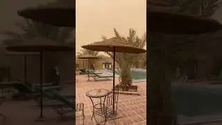 Het is 40 graden maar het waait hard in merzouga