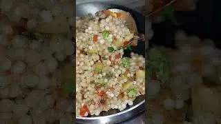 व्रत में बनाये साबूदाना टेहरी आसान तरीके से Sabudana Tehri / Khichdi Recipe