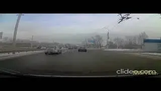 Момент ДТП( кто виноват?)