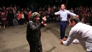 бабушка танцует на свадьбе внука. свадьба в дагестане новинка 🍋🍏🎼