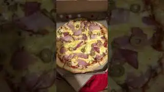открытая пицца