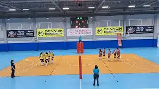 E.M. GÜNEŞ İSTANBUL - İSTANBUL KARŞIYAKA KÜÇÜK KIZ VOLEYBOL MAÇI (1.SET)