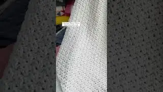 Pattern: https://daisyfarmcrafts.com/crochet-diamond-weave-throw/