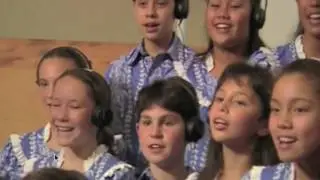 Hawiian Roller Coaster Ride Dance Mix - Kamehameha Schools Children's Chorus