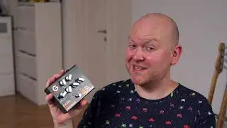 BassTheWorld.com reviews the 4 On The Floor Classic Bass Overdrive Pedal