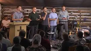 Есть много дорог и много путей / Песня