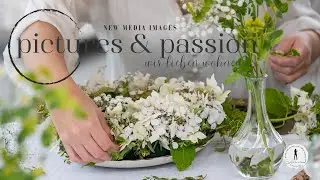 Sommerliche Eleganz: Eine Wohnreportage & Gedeckter Tisch mit Finesse bei Sandy #tischdeko #kranz