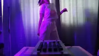 PO-33 Dance
