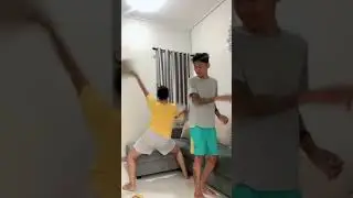 KALAU LAGI KAMBUH YA BEGINI KELAKUAN ERIKA