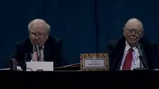 Warren Buffett: Why I Suggest My Wife Invest In S&P500, Not Berkshire Hathaway