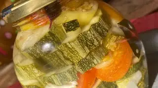 Кабачки салат у маринаді👍#кабачки #заготовкиназиму #відеоукраїнською