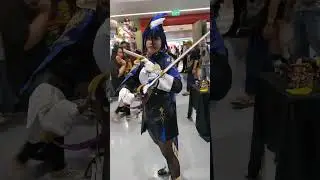 Genshin Impact Clorinde Cosplayer 