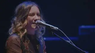 MORGAN AND THE GOLDEN FAMILY  - River (Live at Wizink Center)