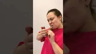 Did she want to smoke at home? 😱😂 